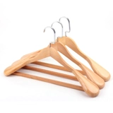 Вешалка из натурального дерева, нескользящий деревянный костюм