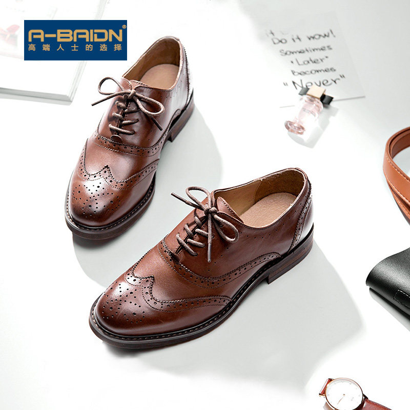 2019 genuine leather women shoes autumn models retro European and American lacing flat-bottomed single shoe Bullock small leather shoes female