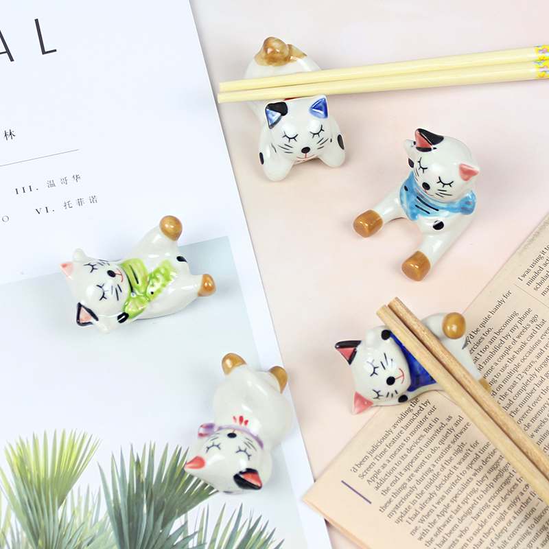 Love graces small express cartoon cat design hand - made ceramic chopsticks frame animals to live in a practical tableware