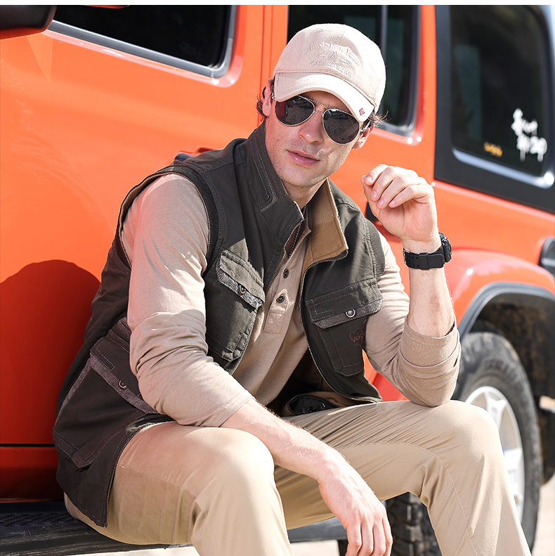 Jeep chariot / Jeep chariot đôi vest nam áo khoác lỏng kích thước lớn vest ngoài trời chụp ảnh du lịch - Dệt kim Vest áo len trung niên