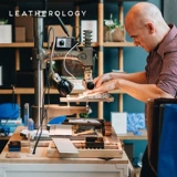 LEATHEROLOGY Персонализированная DIY Leather Tadge Hot Print Color Indiable Alphabet Logo Настройка