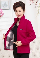 Mùa thu và mùa đông len trung niên của phụ nữ len cộng với kích thước lớn áo khoác mới mẹ đứng cổ áo dài tay áo lông cừu dày áo len quần áo tuổi trung niên