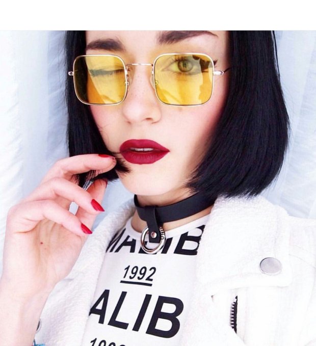Kính đỏ với kính đại dương mảnh kính râm mặt nhỏ kính râm vuông thạch kính màu trong suốt kính vàng xanh gọng kính đẹp