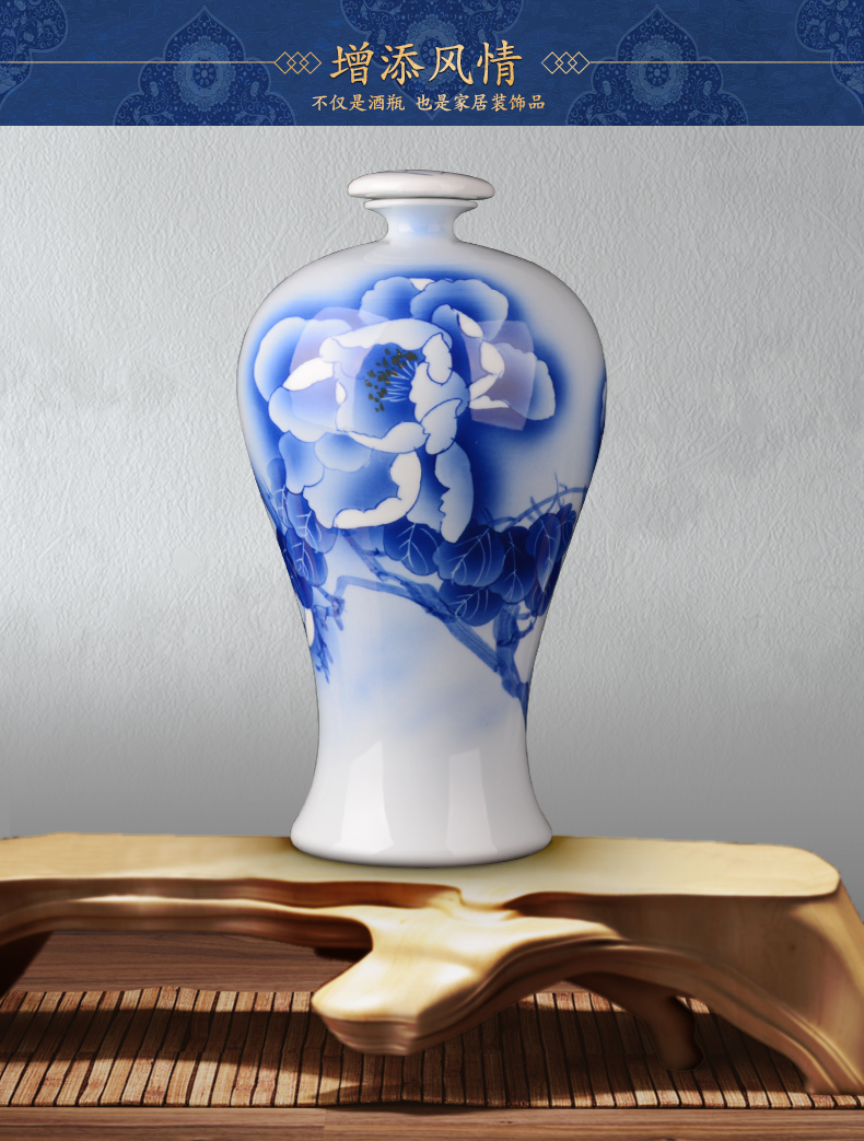 Jingdezhen hand - made blue mercifully bottle wine ark, of Chinese style household furnishing articles May 10 jins of household ceramics empty wine jars