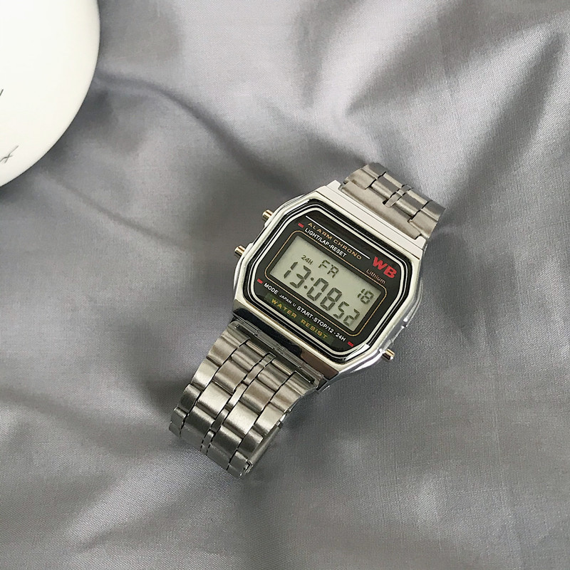 Retro Small Square Watch for Men and Women, Middle and High School Students, High-End, Niche, Simple, Trendyy, Couple Sports Digital Watch