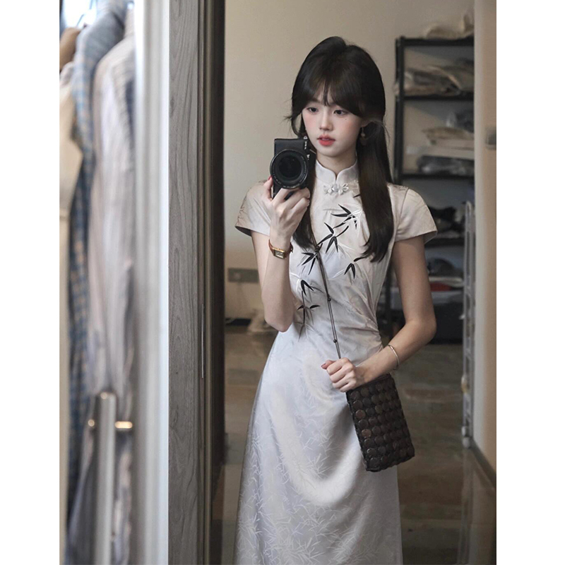 New Chinese-Style Improved Cheongsam Dress for Women, Summer 2026 New Model, Petite and Youthful, with a High-End Feel, Long Dress
