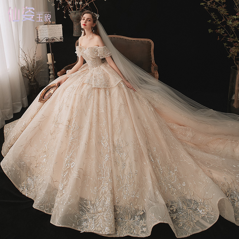 Word shoulder French main light wedding dress 2020 new big tail high waist pregnant woman starry sky 2021 bridal luxury