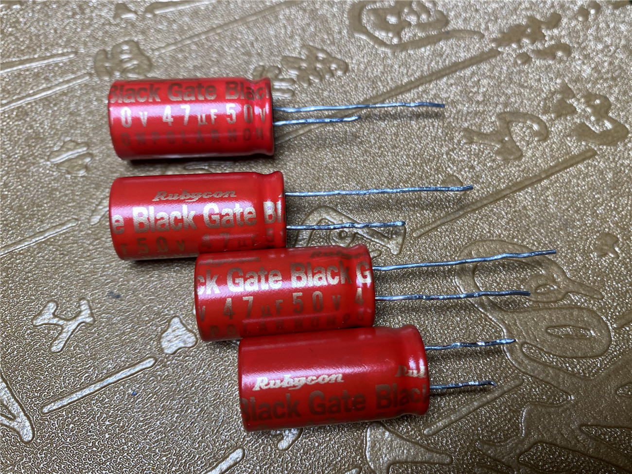 Second-hand Black King Kong Red Promise BG BLACKGATE N series 47UF 50V cathode capacitor pair price