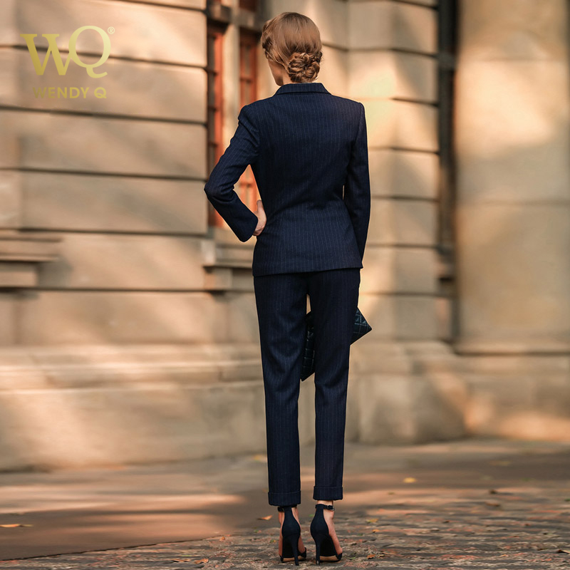 Tailleur femme - Ref 3242239 Image 4