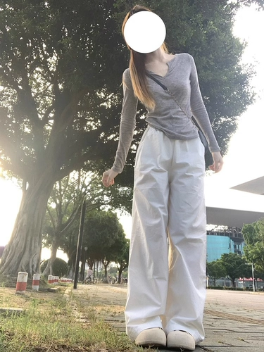 Лонгслив, демисезонная футболка, тонкая рубашка, V-образный вырез, облегающий крой