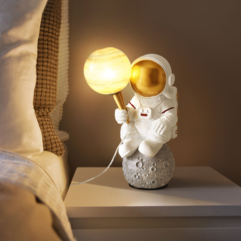 Children's room Nordic Wind Decorative Wall Lamp Astronaut Bedroom Desktop Cute Astronaut Swing Piece Home Standing Table Light