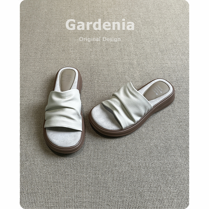 Super Soft Sheepskin~Genuine Leather Slippers with a Soft Feel, French-Style Vacation Slippers for Women, Summer Outdoor Wear, Pleated, Niche, Versatile One-Strap Slippers Super Soft Sheepskin~Genuine Leather Slippers with a Soft Feel, French-Style Vacation Slippers for Women, Summer Outdoor Wear, Pleated, Niche, Versatile One-Strap Slippers