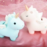 Маленькая милая пара подарка на день рождения девочки девочки маленькая девочка творческая начальная школа ученики с практическим детским днем ​​Liuyi