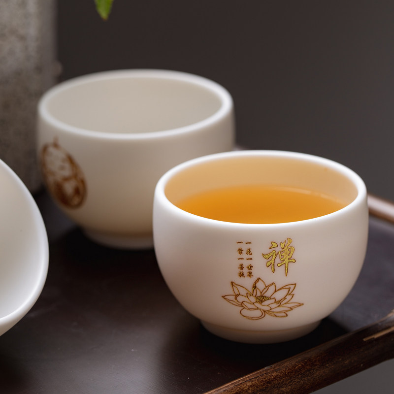 Private Custom Tea Cup Single Big Clarion White Porcelain Vegetarian Burning Goat Fat Jade Tea Breeders Tea Engraving Master Pint Cup