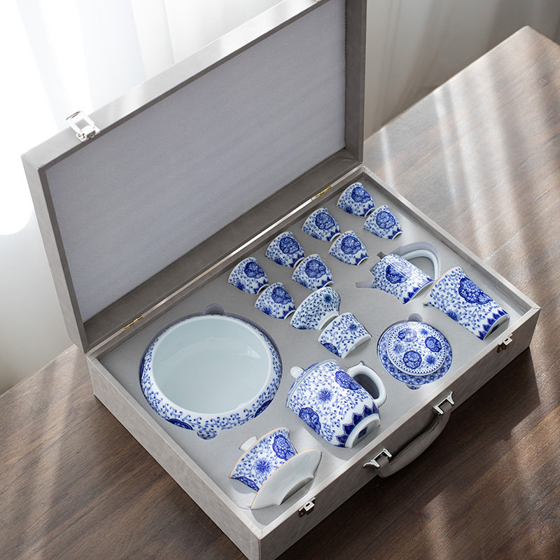 Jingdezhen Wind Blue and White Porcelain Tea Set Ceramic Handmade Kung Fu Tea Set Complete Set of Household Tea Ceremony Brewing Teapot Tea Cup