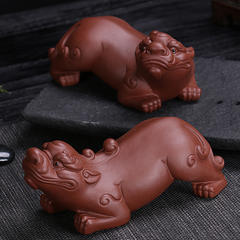 Yixing purple sand tea pet furnishing articles in plutus play the mythical wild animal tea tea tea undressed ore decoration tea pet furnishing articles