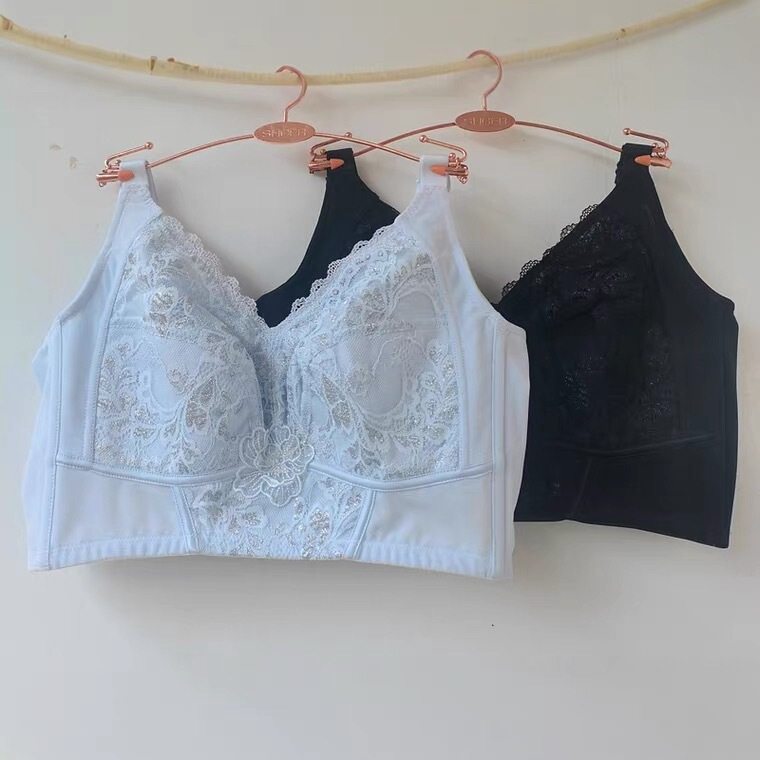 Qianshier's New Adjustable Bra for Large Busts, Minimizing Appearance, Wireless, Side Support, Comfortable Full Cup Anti-Sagging Bra