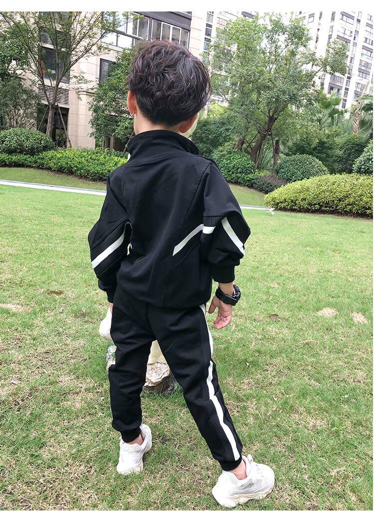 Phiên bản Hàn Quốc 2018 mới mùa xuân và mùa thu gia đình trang bị bông gia đình ba tay áo thể thao phù hợp với gia đình thủy triều quần áo trẻ em nam