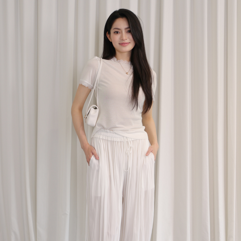 Yimaimai Cloud Edge Weaving Light Sparkling Sheer Top