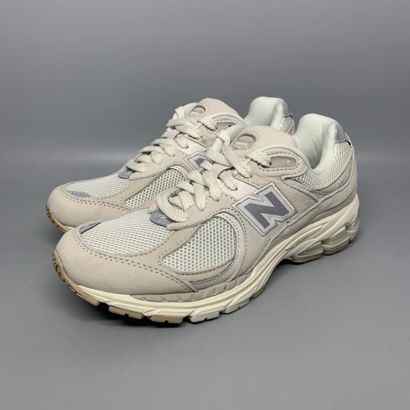 New Balance Nb 2002R Fabric Leather Casual Running Shoes for Men and Women, Off-White M2002Raa