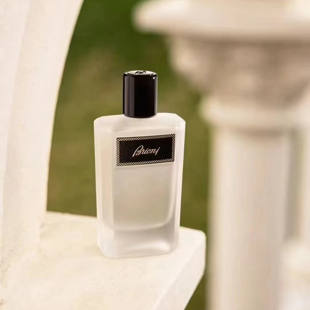 正規品 ブリオーニ　オードパルファム インテンス 100ml Brioni Intense：一场关于气味的精准雕刻_香水_淘宝美妆网