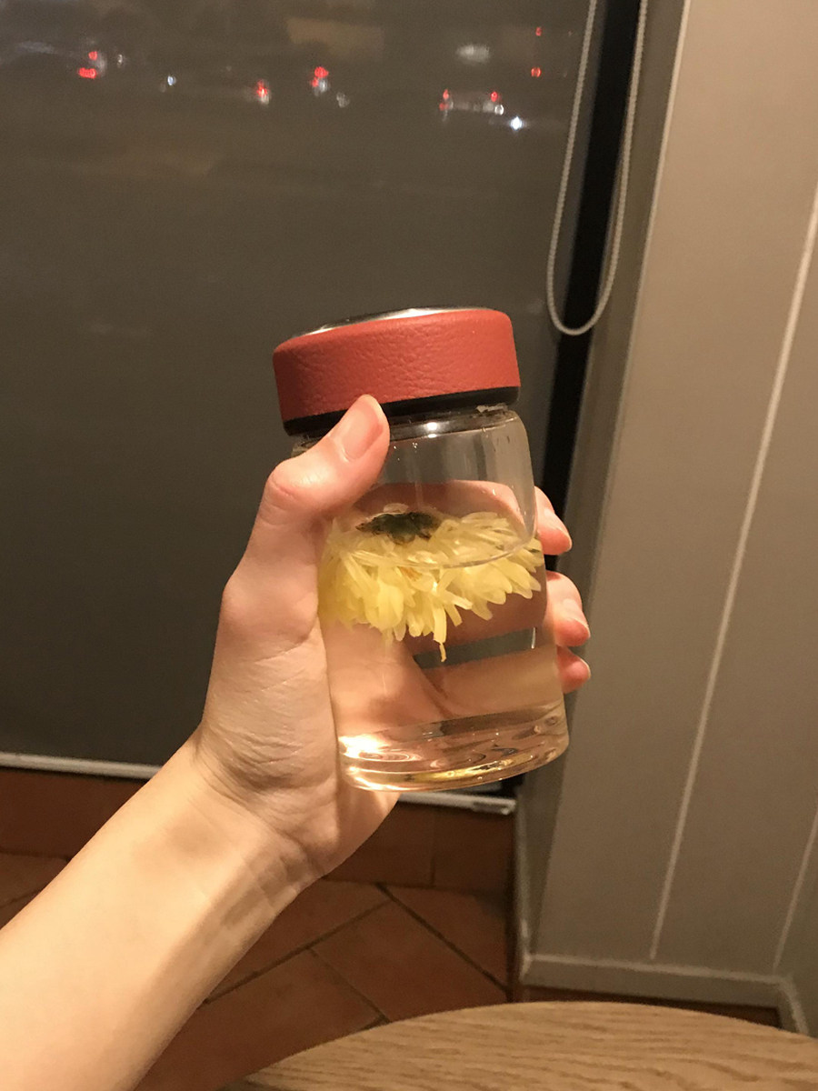 Korean version of the new Sen series transparent glass ladies portable small and good-looking drinking cup high temperature accompanying cup