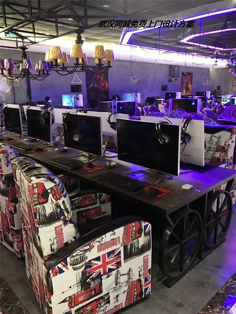 Factory direct sales Internet cafes Internet cafes tables and chairs Internet cafes special sofas Internet cafes new computer tables and chairs sofas can be customized