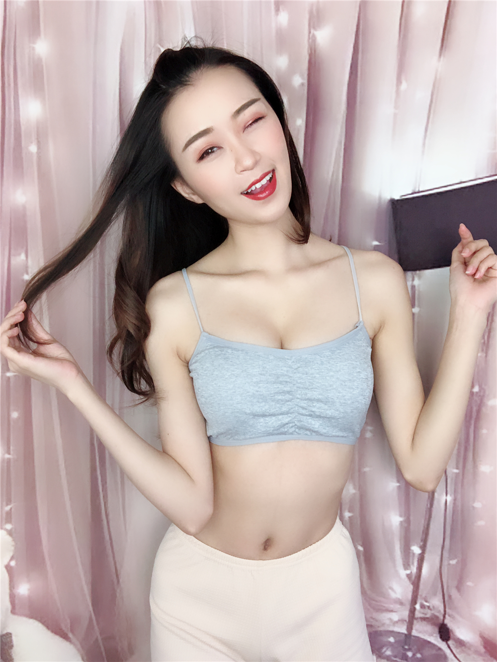 Sexy đeo chéo ngực với áo yếm cotton không có vành áo ngực tụ tập với quần lót ống lót ngực bra cho nàng lép