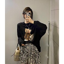 Wei Yanni Santa Rita2021 autumn and winter pullover round neck bear bear cartoon T-shirt base shirt coat women