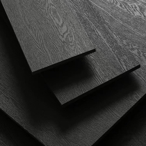 Riche en bois noir et mortier de bois noir acier au sol noir et mortier noir de carbone noir par corps en brique droite imitation de carreaux de bois massif