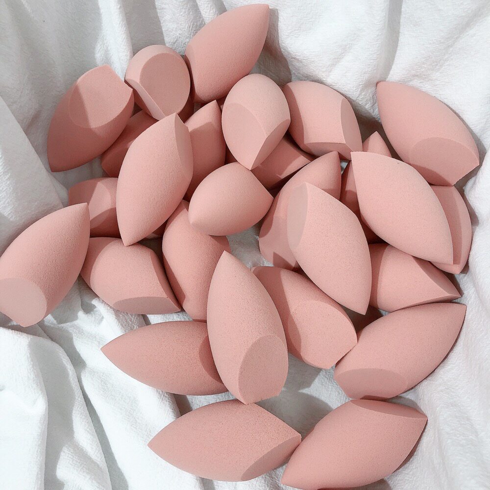 Yly Lydie Chaos Rose Beauty Makeup Eggs No powder Makeup Egg Powder Bashing Makeup Egg Sponge Egg