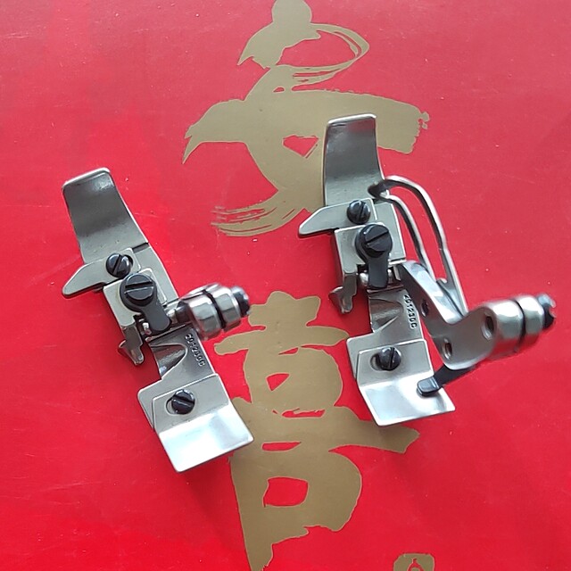 Pegasus M700 three-line dense copy presser foot M800 three-line curling presser EX5200 dense copy presser foot fine edge curling presser foot