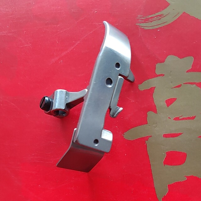Pegasus M700 three-line dense copy presser foot M800 three-line curling presser EX5200 dense copy presser foot fine edge curling presser foot