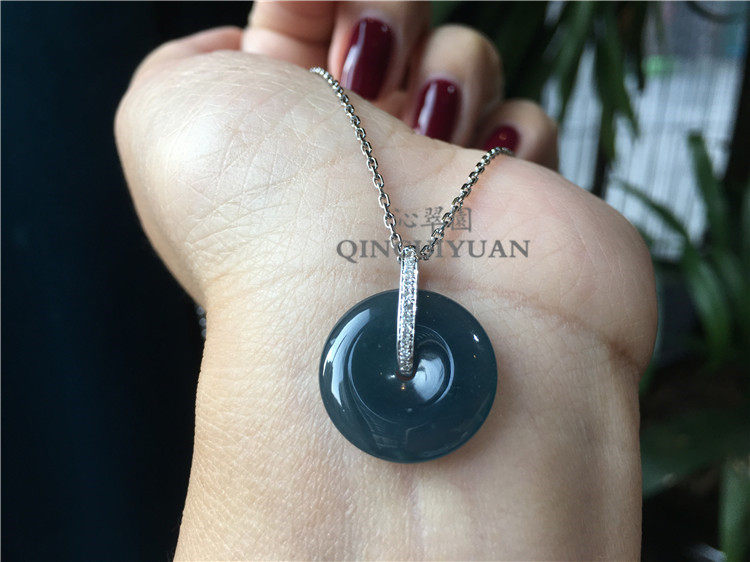 Natural Jade A cargo ice all kinds of blue bottom safe buckle pendant pendant pendant strong fluorescent 18K gold full diamond inlay identification