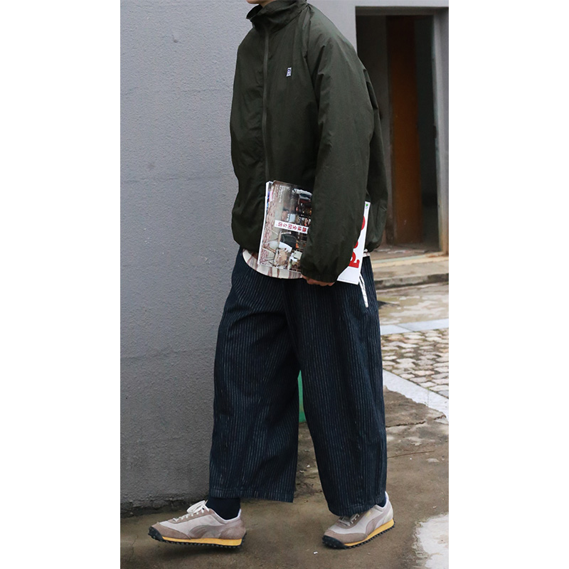 Nobodyknows Japanese retro khaki style vertical stripes loose elastic waist loose neutral bloomers trousers