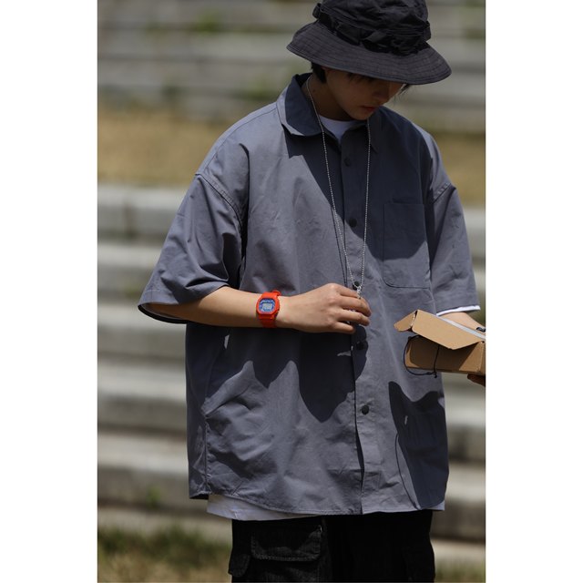 ບໍ່ມີໃຜຮູ້ຈັກກະເປົ໋າສີແຂງຂອງຍີ່ປຸ່ນ retro ຜູ້ຊາຍແລະແມ່ຍິງຂອງແຂນສັ້ນ summer trendy shirts workwear casual shirts