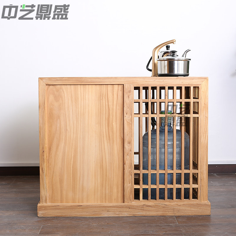 ���ն�ʢ����ľ��ˮ��ͱ߹�