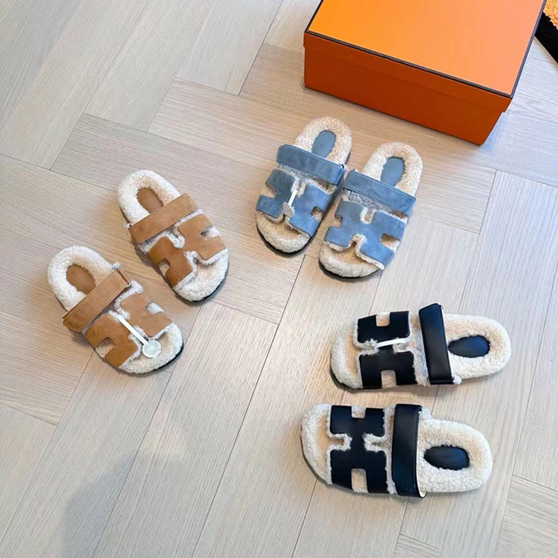Lao Li's High-End Women's Shoes~2026 New Style Velcro Lamb Wool Slippers for Women, Suitable for Outdoor Wear, Leather and Fur Integrated Slippers Lao Li's High-End Women's Shoes~2026 New Style Velcro Lamb Wool Slippers for Women, Suitable for Outdoor Wear, Leather and Fur Integrated Slippers