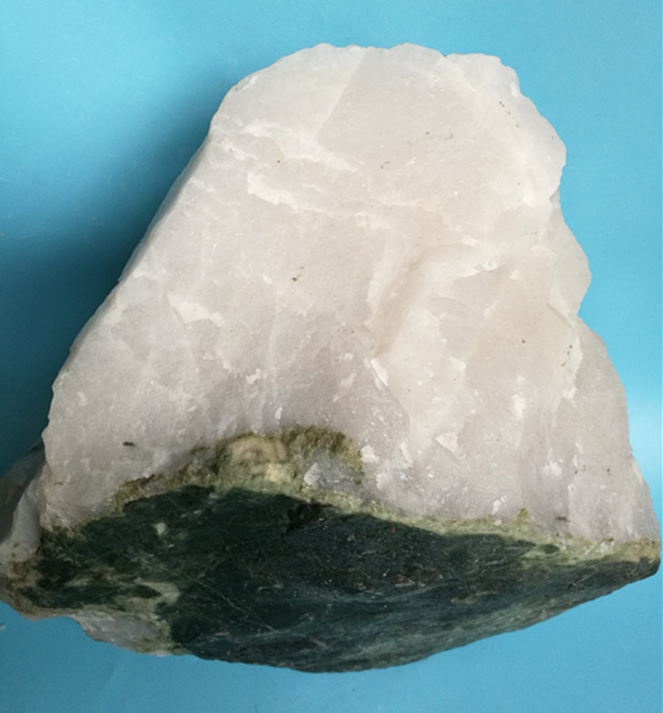 Rock Rock Natural Nanyang Yushan ice permeable white jade nude wool 18 6 kg furniture material 7