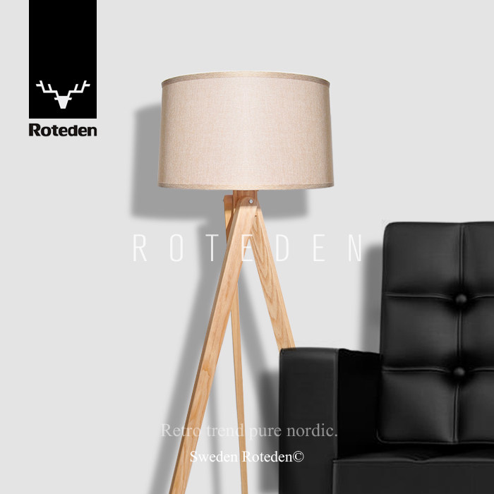 Floor lamp solid wood carols for Andy the same modern minimalist creative design American dimming eye care