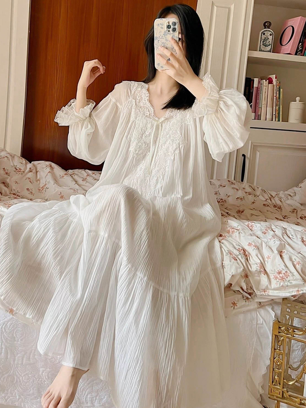 Hepburn Style Wedding Dressing Gown Women's Nightgown Women's Spring and Autumn Pure Cotton Long-Sleeved Palace Lace Princess Style Beautiful Nightgown Long Dress