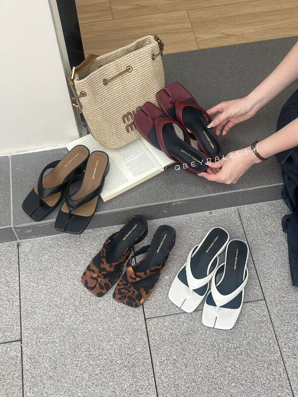 2026 Summer New French-Style Elegant Square-Toe Leopard Print Low-Heeled Flip-Flops Versatile Fashion Thong Sandals