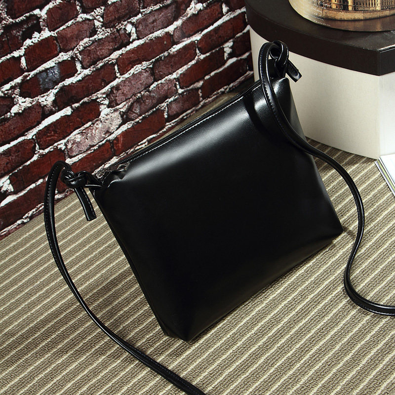 Korea 2017 summer simple retro Harajuku small bag Messenger bag square