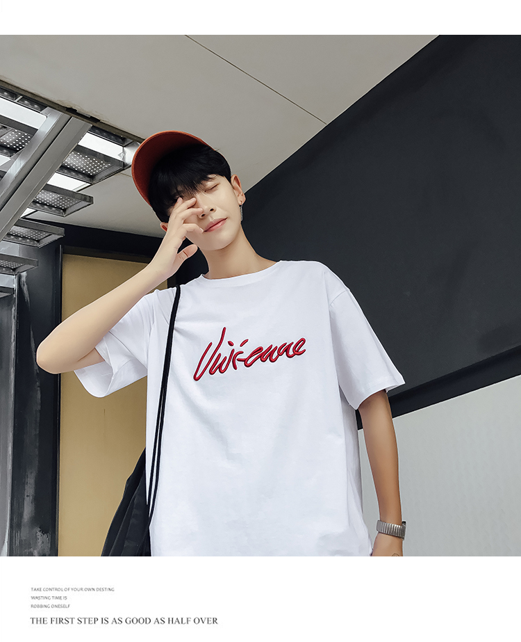 2018 mùa hè vài thêu T-Shirt nam ngắn tay lỏng sinh viên Hàn Quốc hoang dã giản dị áo sơ mi vòng cổ áo sơ mi áo gió nam