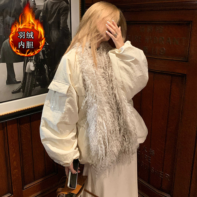 American-Style High-End Aviator down Jacket with Gradient Large Fur Collar for Women, Winter Niche Style, Super Stylish and Beautiful American-Style High-End Aviator down Jacket with Gradient Large Fur Collar for Women, Winter Niche Style, Super Stylish and Beautiful
