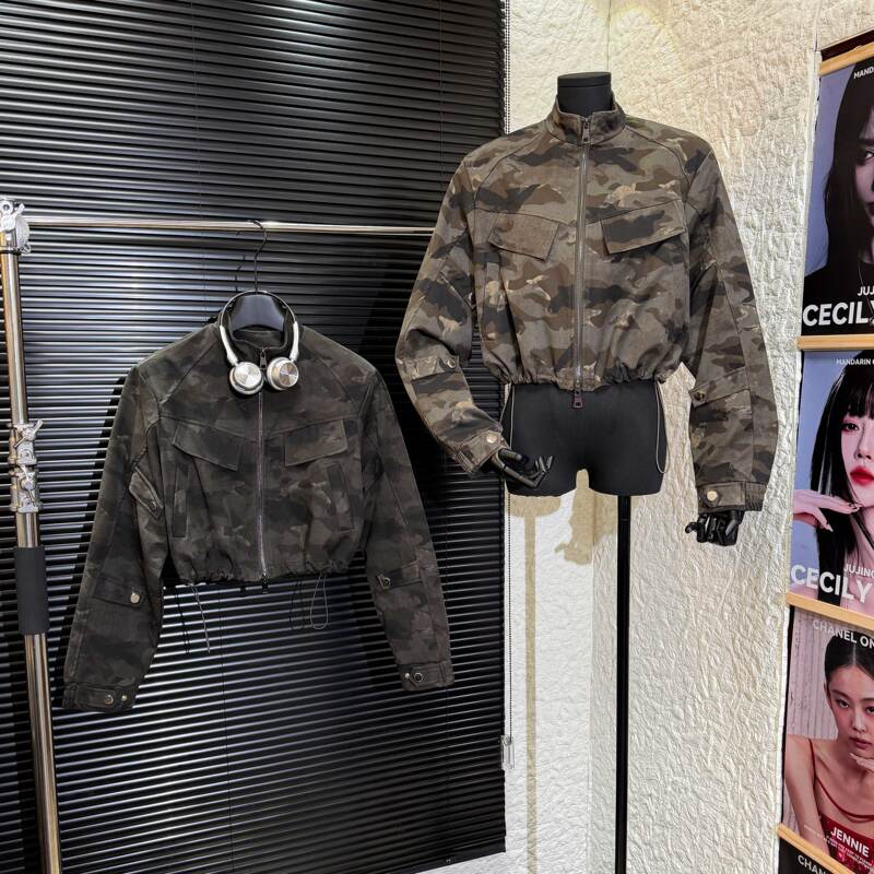 Trendy Girl's Outfit: Cool and Height-Enhancing Washed Vintage Camouflage Workwear Jacket for Women, Spring and Autumn Stand-Up Collar Short Jacket