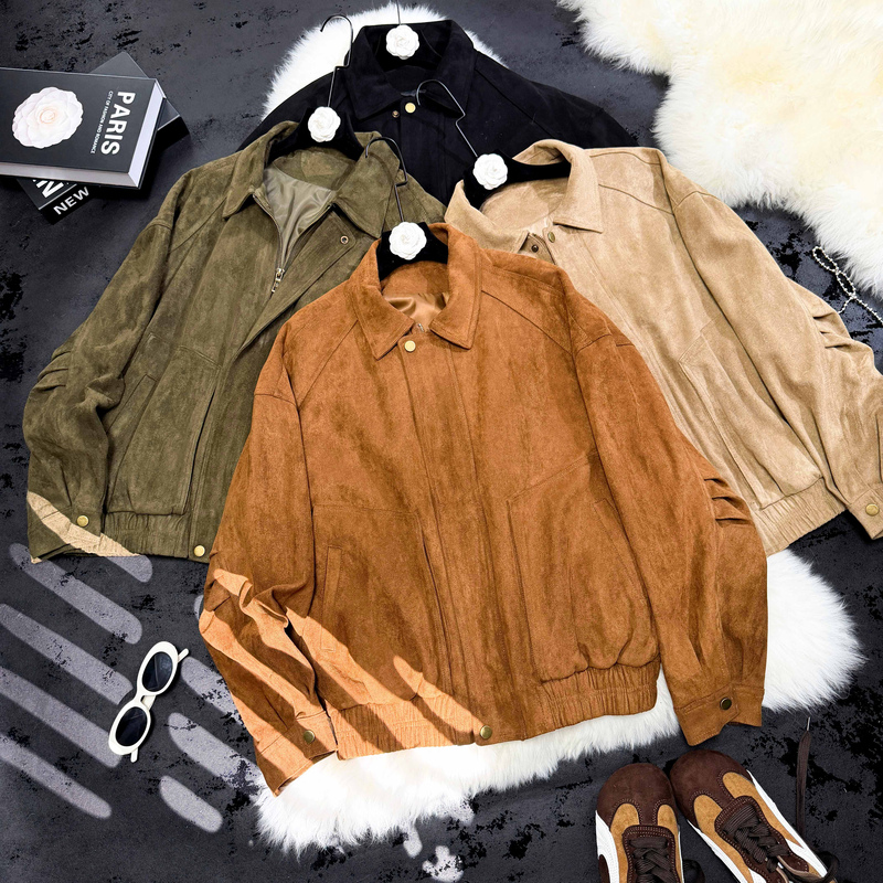 Korean-Style Oversized Casual Workwear Jacket with Large Pockets, Curved Pleated Sleeves, and Suede Fabric for Women, Suitable for Spring and Autumn Korean-Style Oversized Casual Workwear Jacket with Large Pockets, Curved Pleated Sleeves, and Suede Fabric for Women, Suitable for Spring and Autumn