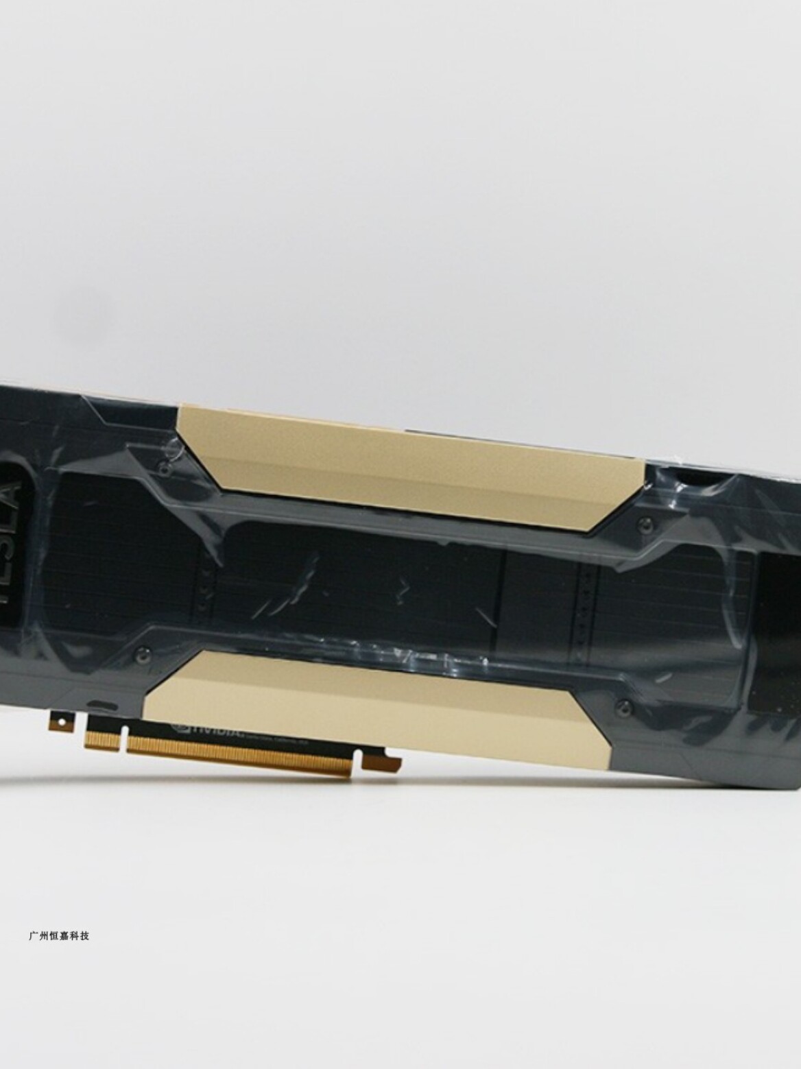 การ์ดกราฟิก Nvidia Tesla V100 32GB V100S แบบ Pci-E ของแท้