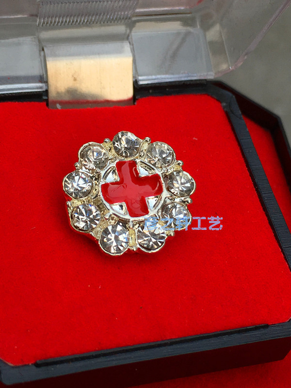 Red Cross Badge Chest Card Hospital Doctor Chest Flower Nurse Chest Needle Upscale Water Drill Division Emblem Custom Made