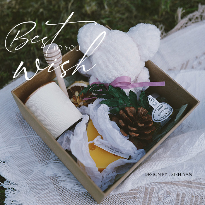 Festive Dinner Full Moon's Birthday Wedding Reception Back To The Bride's Girlfriend Bridesmaid's Girlfriend Bridesmaid's Friend Gift Companion Gift Companion Gift